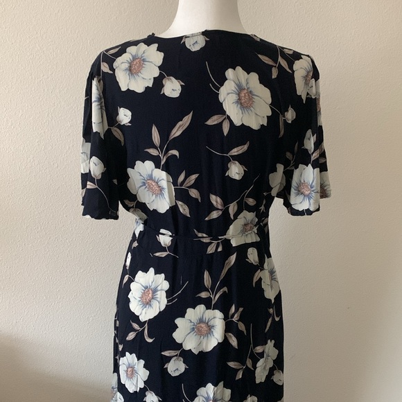 Lulu’s Lake Como Navy Blue Floral Print High-Low Wrap Dress - Picture 3 of 9